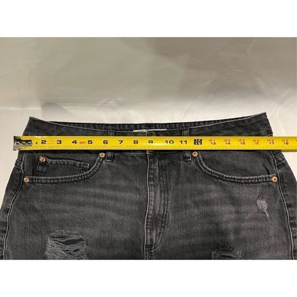 Garage Denim Women’s Juniors Black Denim Distressed Shorts Size 13 - Picture 5 of 6